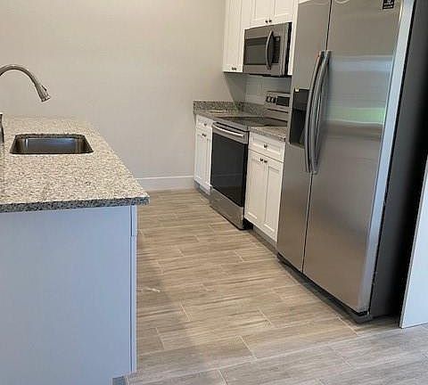 2nd image of 4139/4141 SW 7th Pl