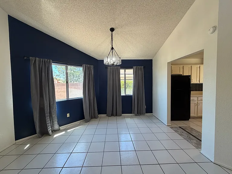 9368 N Hampshire Dr — Photo 19