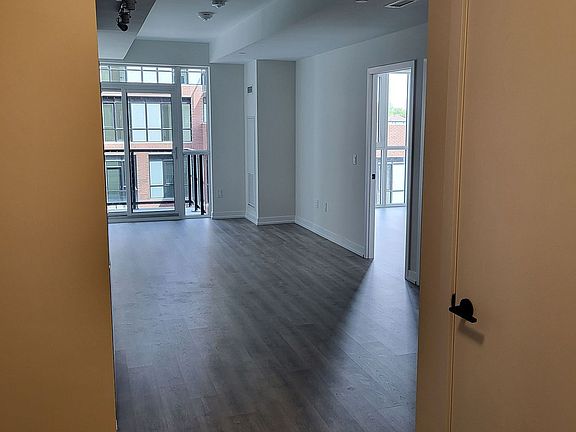3rd image of 2300 Saint Clair Ave #412