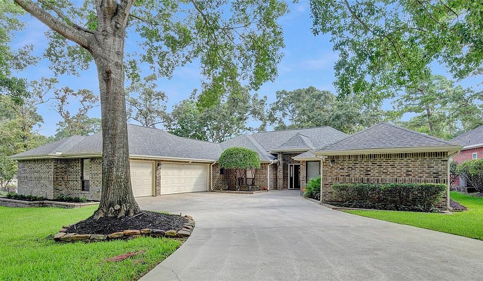 1st image of 3150 Lake Island Dr