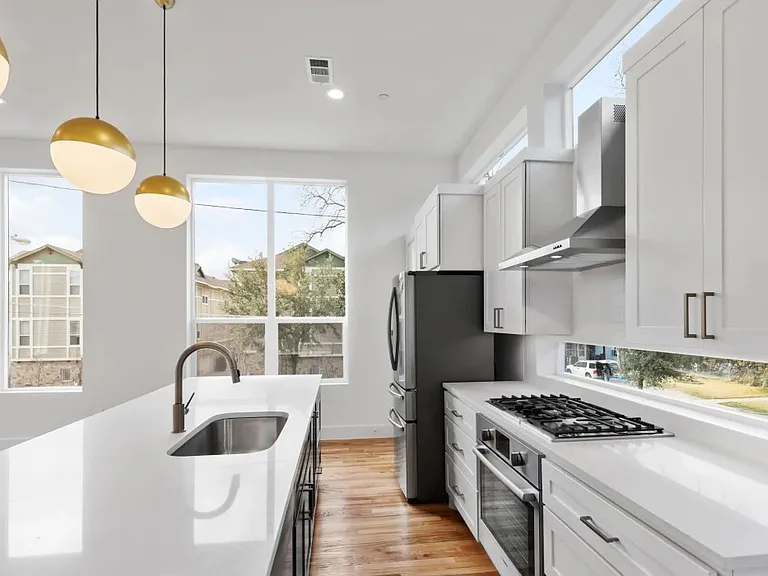 The Collection Townhomes — Photo 2