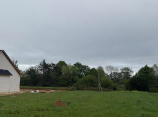 111 Oakview Cir, Killen, AL 35645