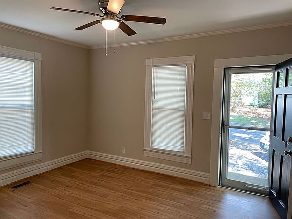 2nd image of 567-569 White Oak St #27B16456F