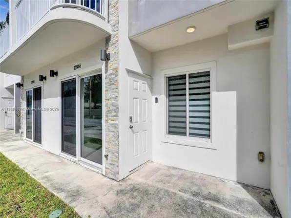 13946 SW 259th Way, Homestead, FL 33032