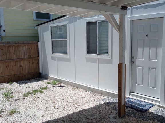 2nd image of 26 S Oleander Ave #11241056