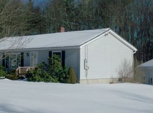 19 Center Rd, Hillsboro, NH 03244