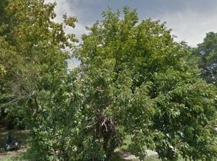 419 W 9th Ave, Garnett, KS 66032