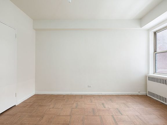 5th image of 69-10 108th St APT 3L