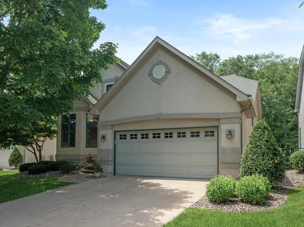 10557 Spyglass Dr, Eden Prairie, MN 55347