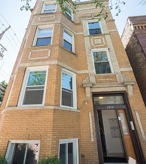 2229-2231 W Wilson Ave #3R — Photo 13