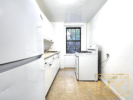 1st image of 50-01 39th Ave #W16