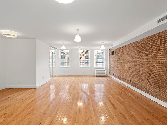 5th image of 9 Great Jones St APT 4