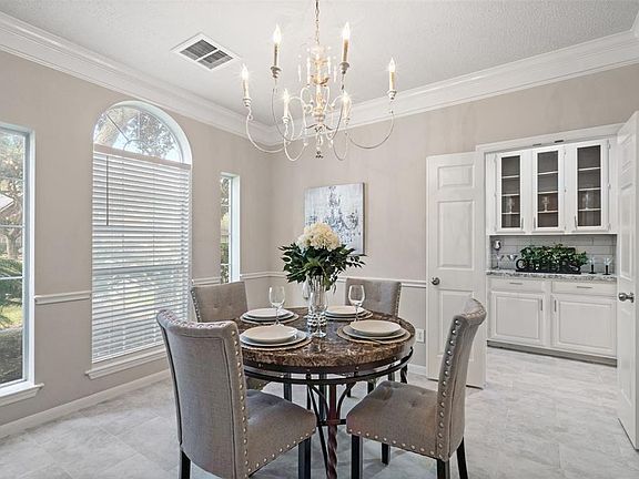 5th image of 1214 Wood Haven Ct