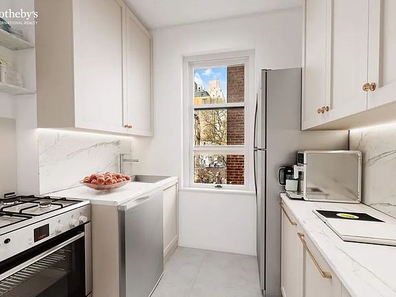 5th image of 1150 Park Ave #3B