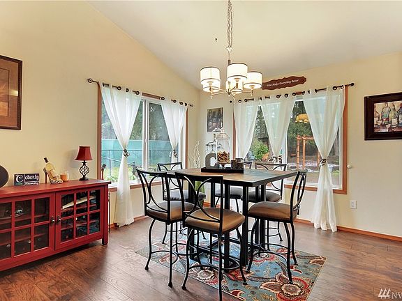 5th image of 23303 50th Avenue Ct E
