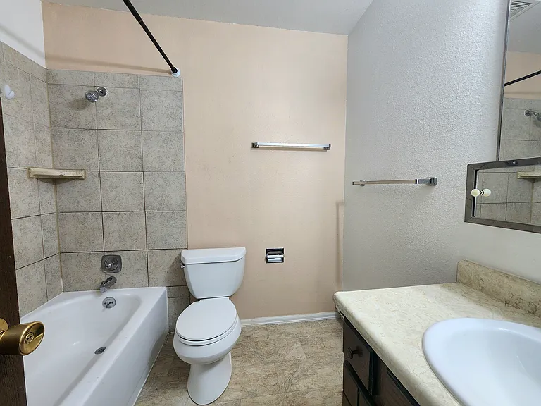 59 Castle Royal Dr — Photo 11
