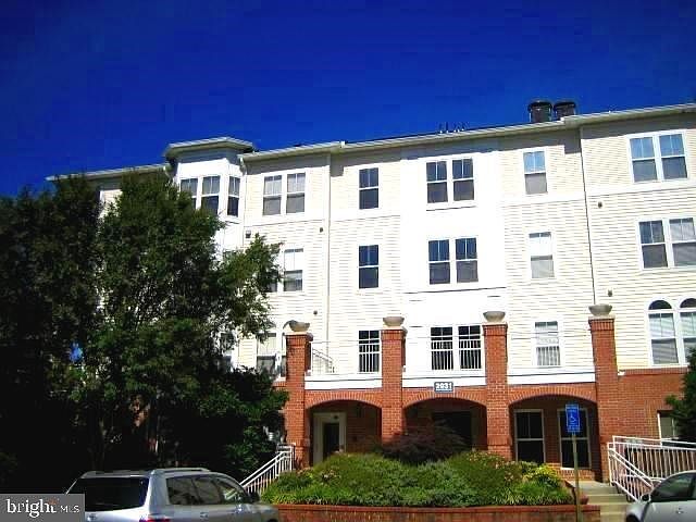 1st image of 2931 Deer Hollow Way Unit 103
