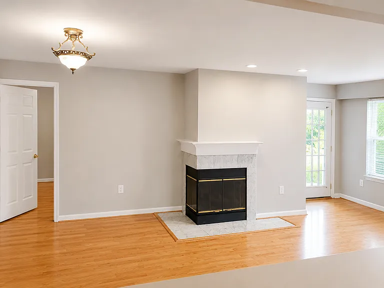 174 Kendrick Pl #18 — Photo 6