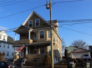 213-215 Alice St, Bridgeport, CT 06606