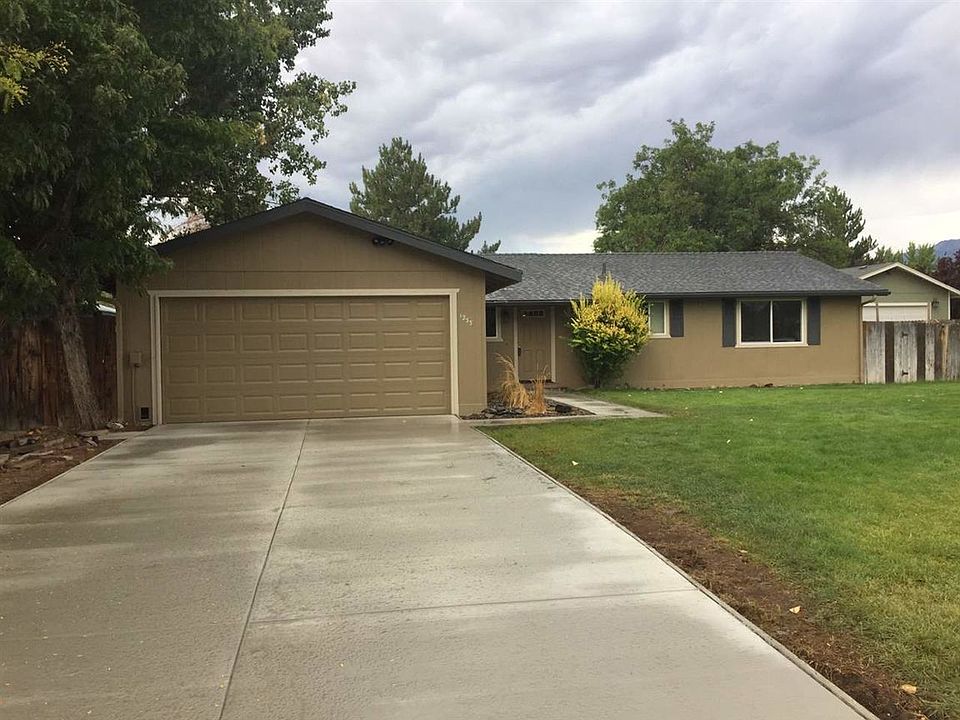 1st image of 1233 Manhattan Way