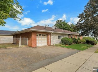 321 Bell Ave, Hasbrouck Heights, NJ 07604