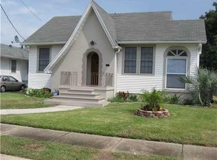 2437 Verbena St, New Orleans, LA 70122