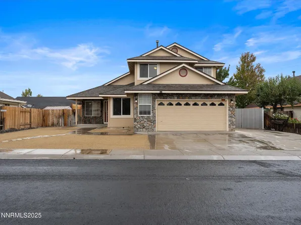 548 Briarwood Dr, Carson City, NV 89701
