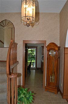 3rd image of 8294 Bradfords Gate