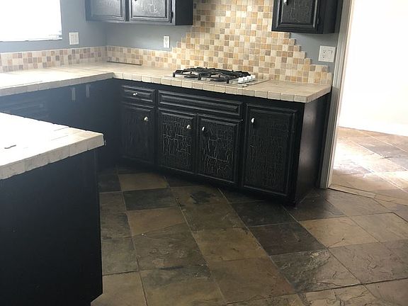 5th image of 1535 Taber Dr