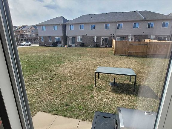 4th image of 126 Sonoma Ln