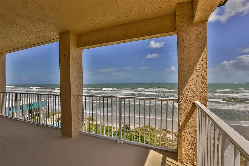 3 bed, 2.5 bath, 1775 sqft, $5,000 — Photo 1