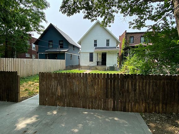 5th image of 648 S Champion Ave