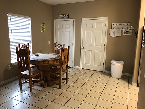 4th image of 207 Joshua Ln