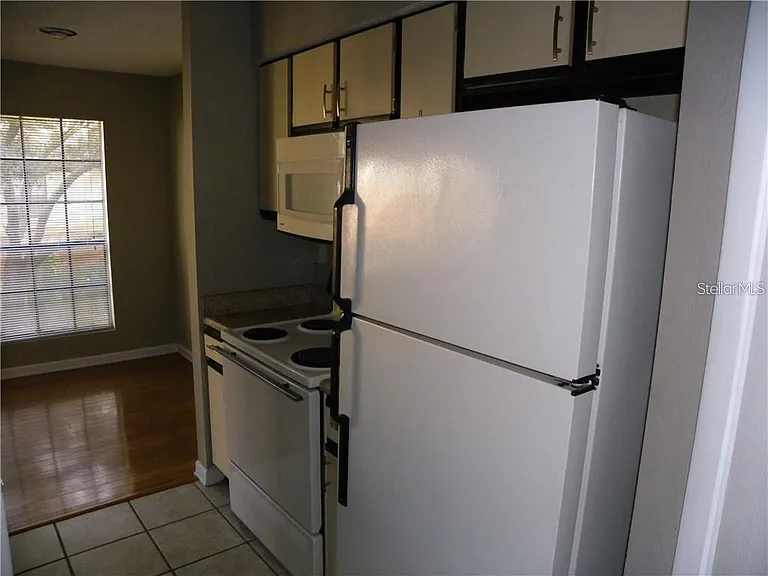 8722 Mallard Reserve Dr #204 — Photo 6