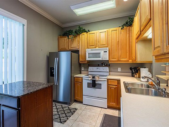5th image of 6714 DALI AVENUE #101