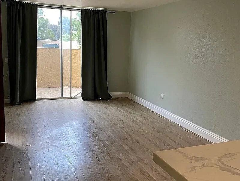 1 bed, 1.0 bath, 554 sqft, $1,997 — Photo 1