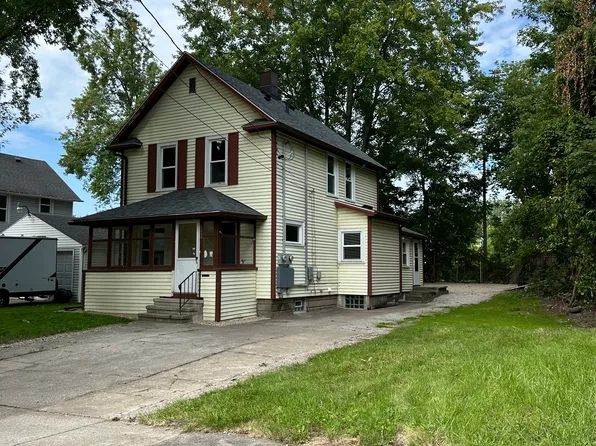 526 Beech St, Lansing, MI 48912