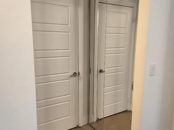 8200 Birchmount Rd Unit 316, Markham, ON L3R 9W1