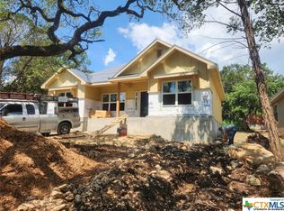 3388 Lakeview Dr, Canyon Lake, TX 78133