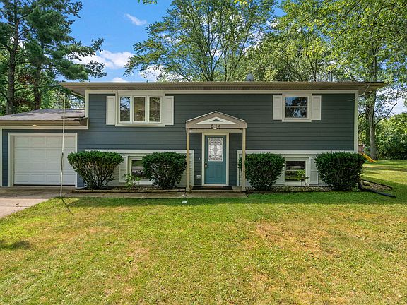 2nd image of 614 Coventry Cir