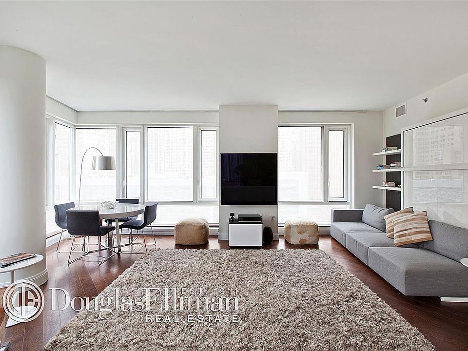 1st image of 70 Little St W #9B
