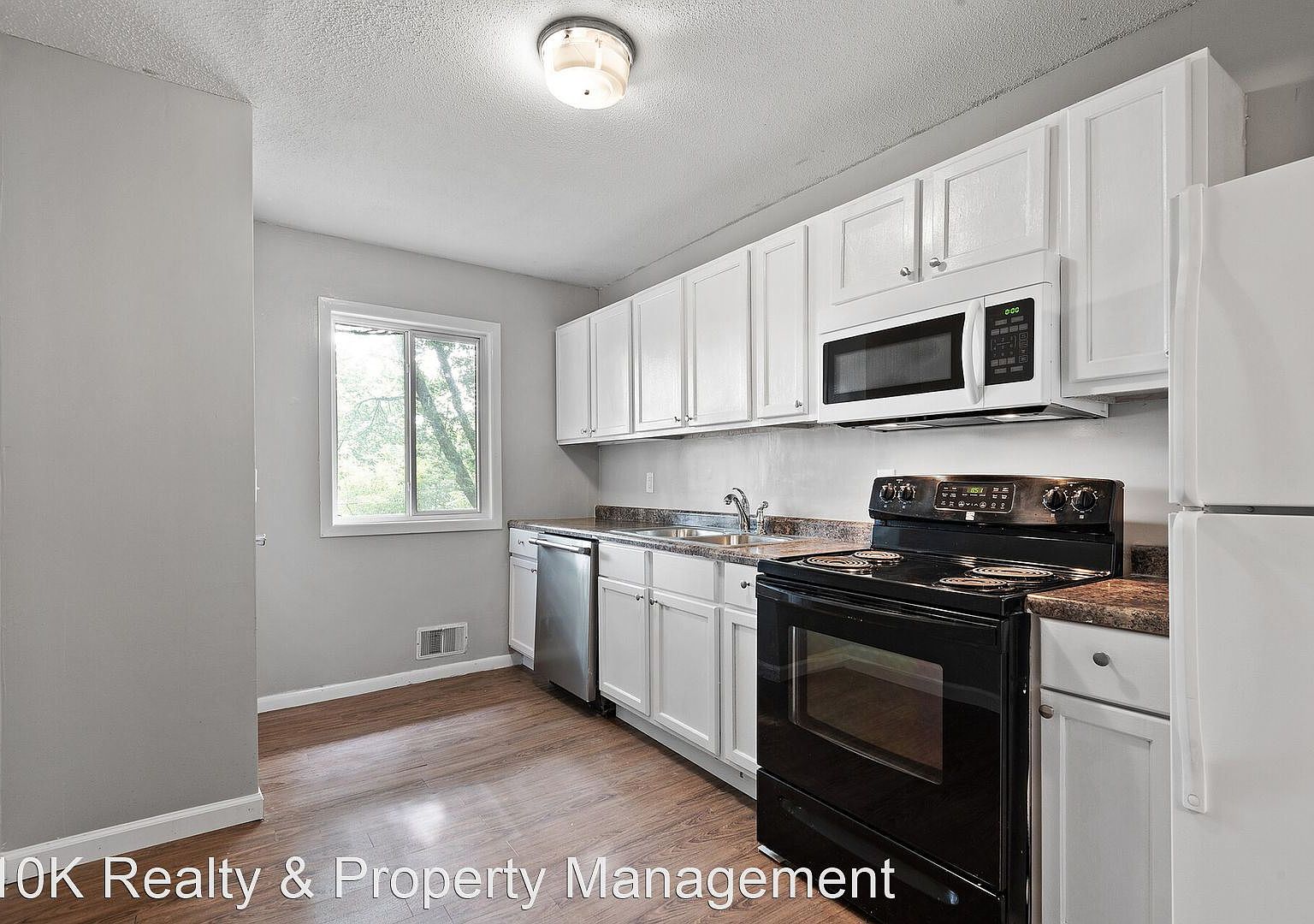 5358 Raymond Ave, Mounds View, MN 55112 Zillow