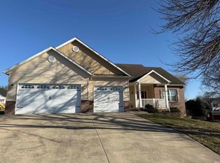 4265 S Mallard Ct, Bloomington, IN 47403