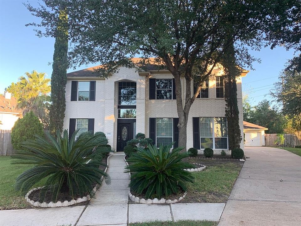 1st image of 1506 Park Harbor Oaks Ct