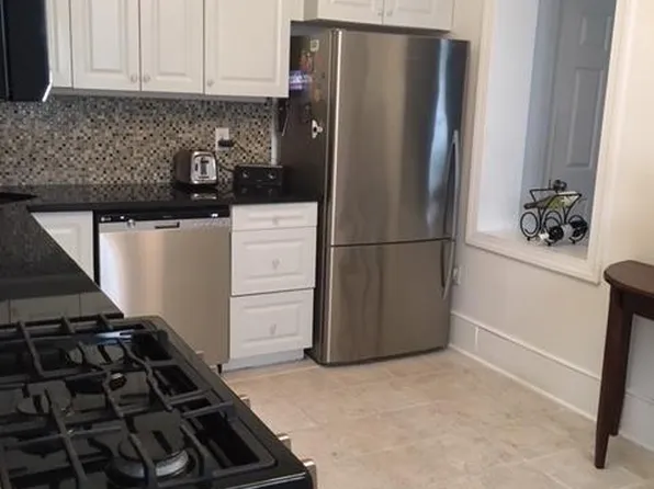 4327 Dexter St, Philadelphia, PA 19128