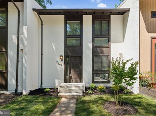 2362 Antiqua Ct, Reston, VA 20191