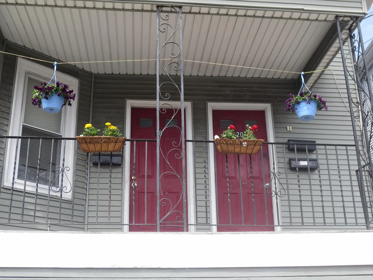 Building Photo - 20 Doyle Ave #3