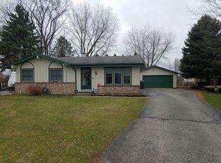 1721 Stoddard Cir, Racine, WI 53406