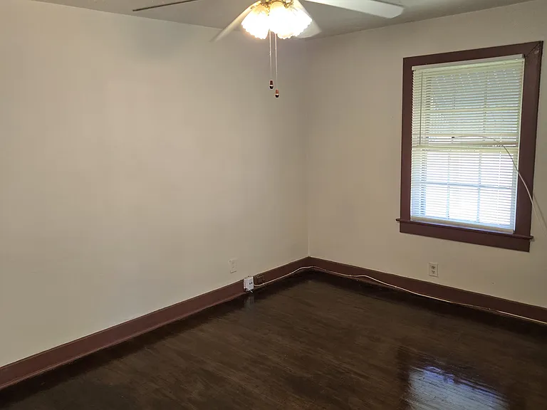 3320 Garland Ave — Photo 4