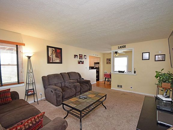 5th image of 763 Stafford Dr